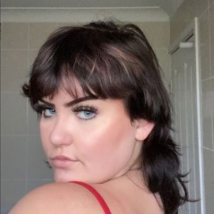 Meet your Posher, Bridget